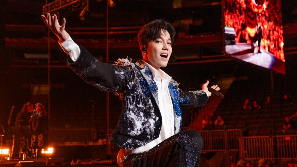 Димаш Кудайберген анонсировал фильм о концерте