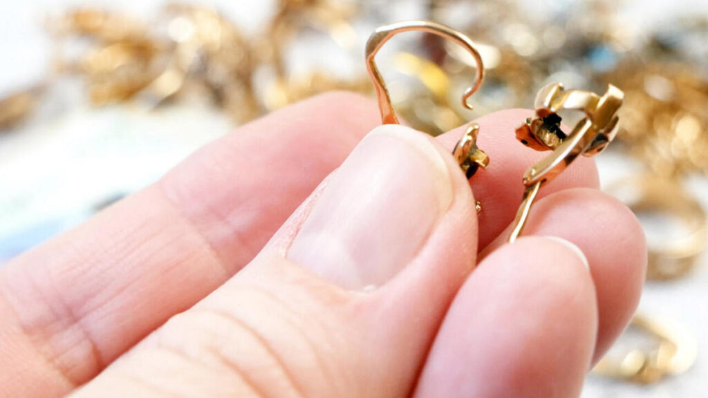 Что означает потеря серьги