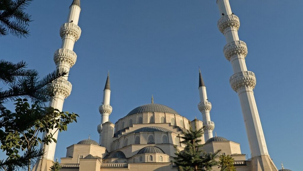 Курман Айт 2026